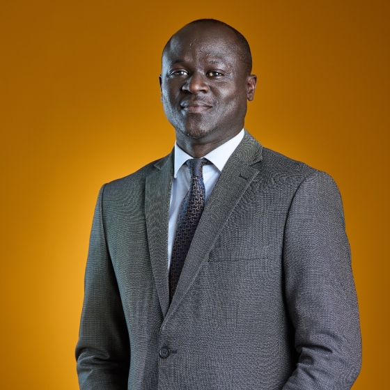 Théodore Adrien DIOUF DIRECTRICE DES SERVICES ET TRAITEMENTS CLIENTELE